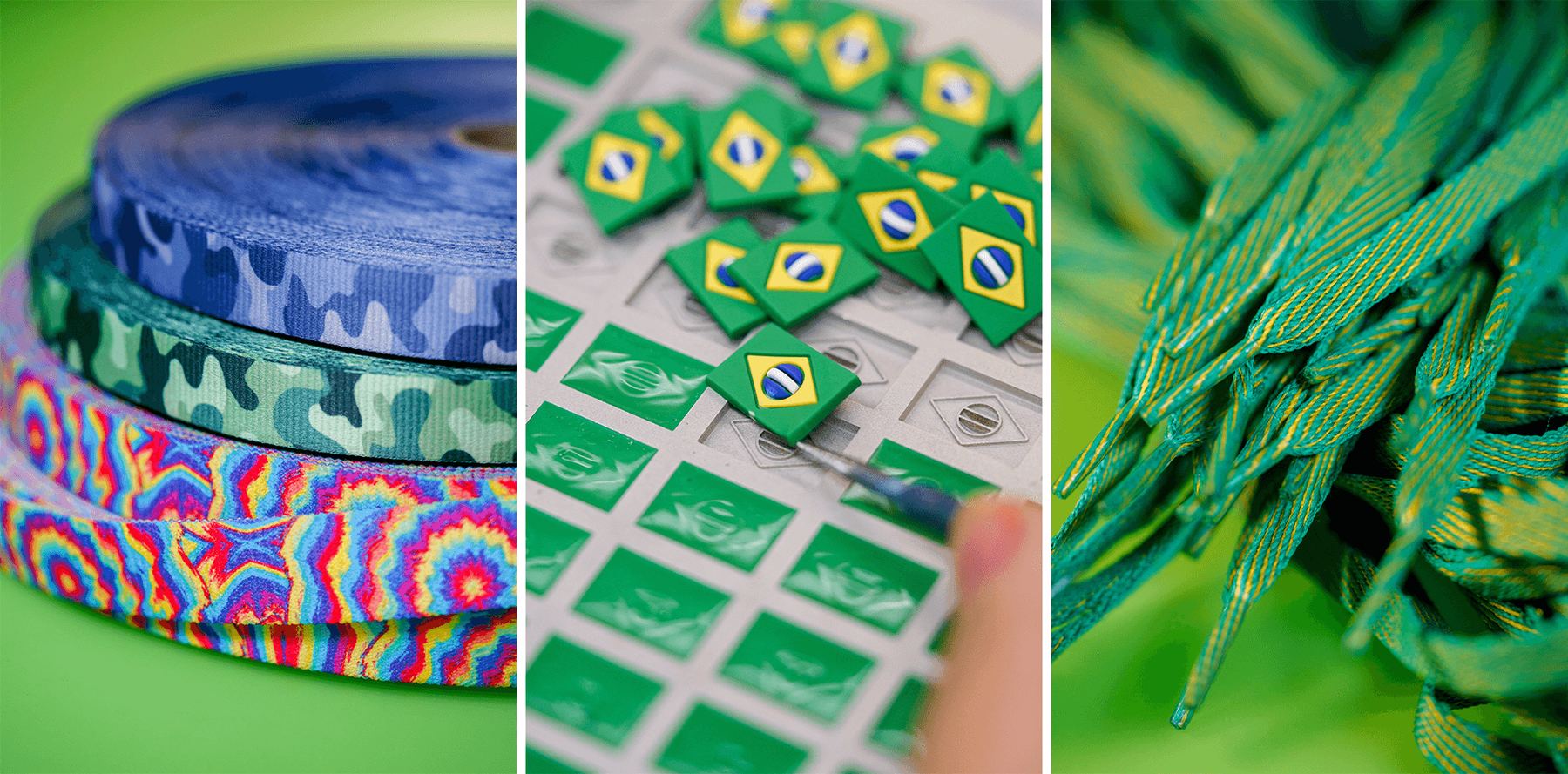 Três fotos: fita estampada colorida em rolo, etiquetas bordadas com a bandeira do Brasil e atacadores verdes.